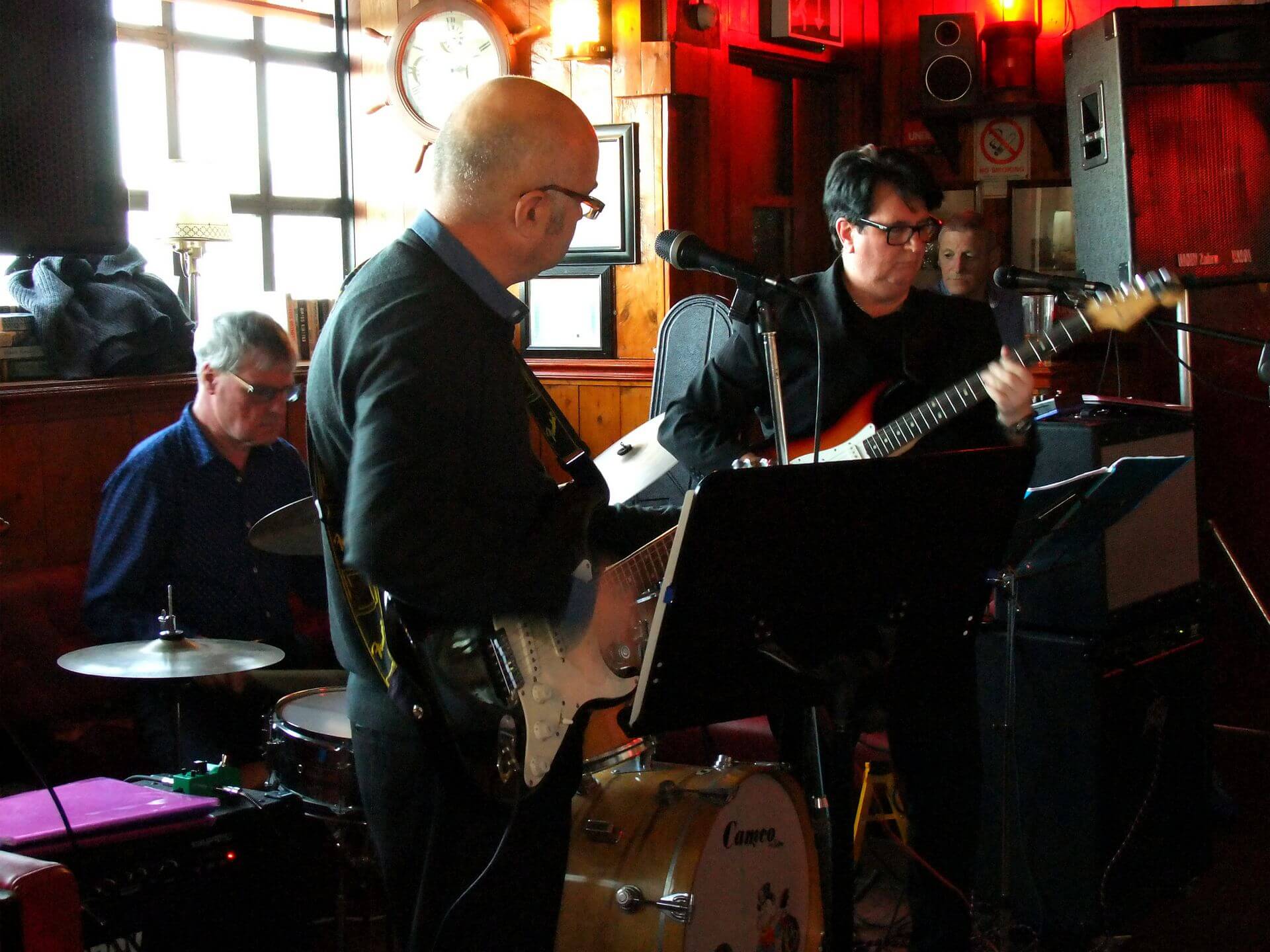 The Kempock Bar